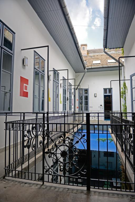 Lol Boutique Hostel City Center Budapest Exterior photo